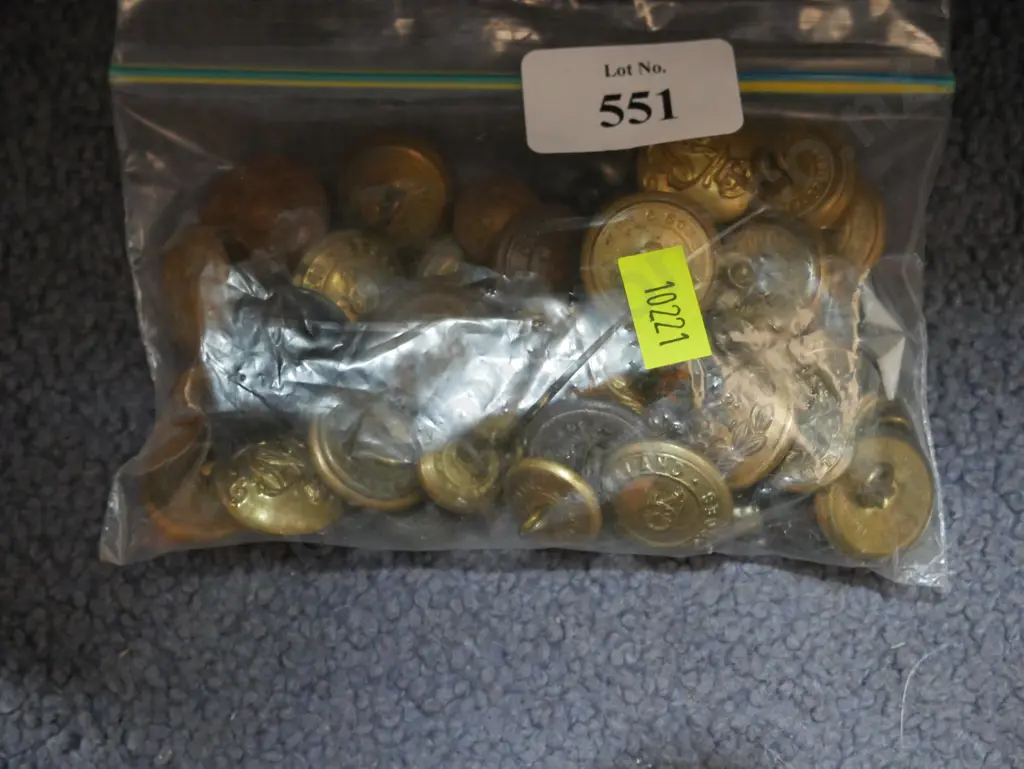 Assorted buttons Image 1++