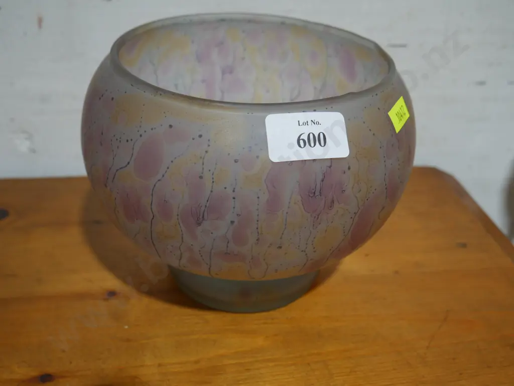 Glass bowl Image 1++