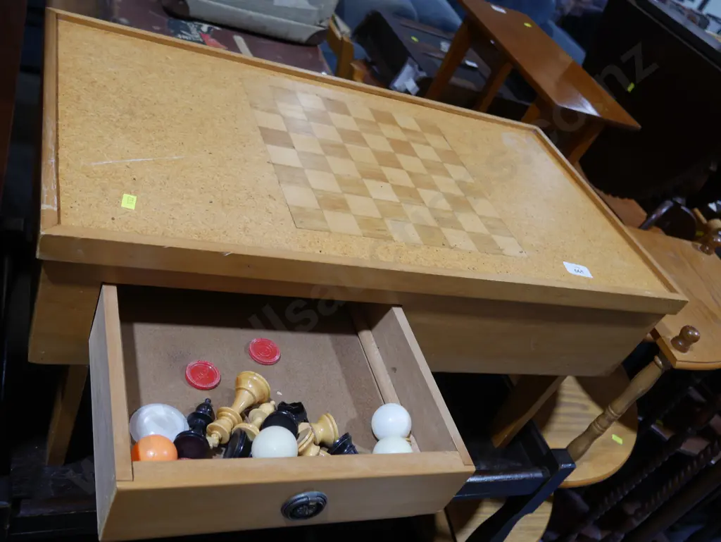 Chess table Image 1++