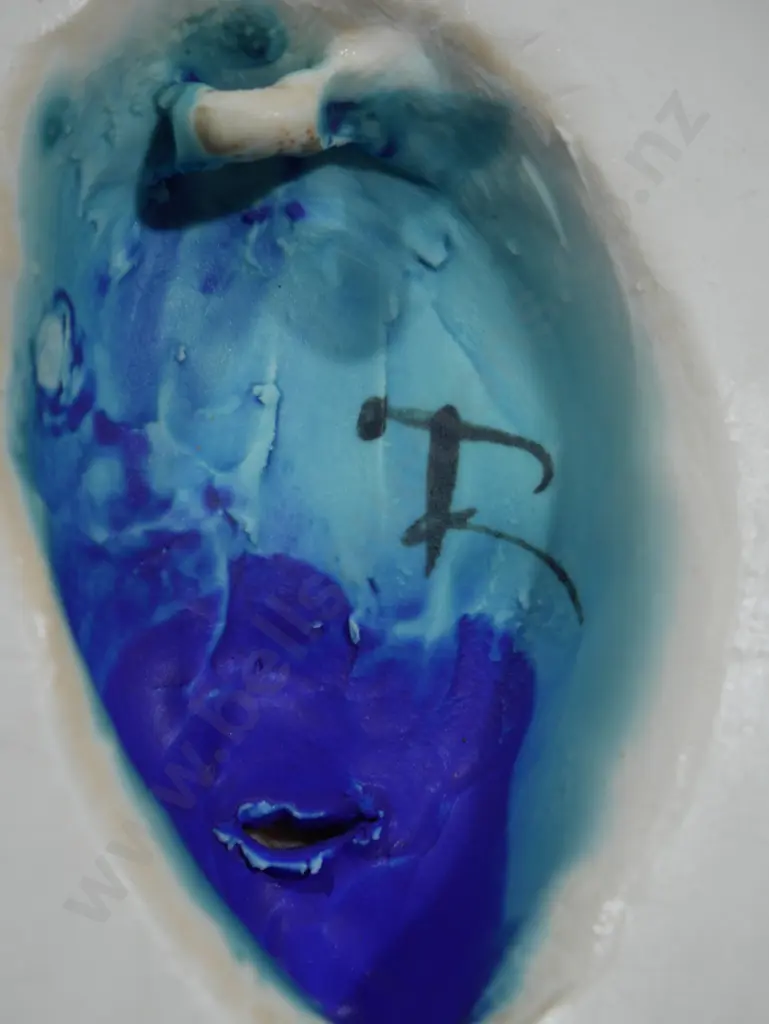 Face wall hanging Image 1++