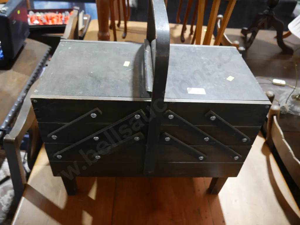 Sewing box Image 1++