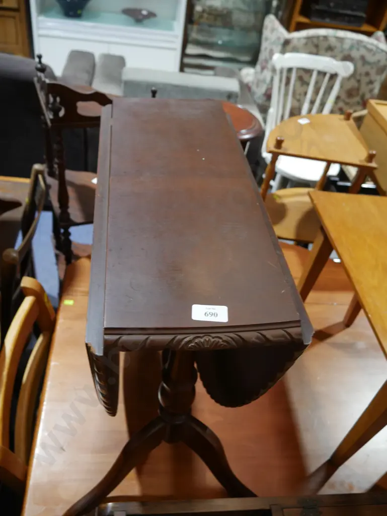 Dropside coffee table Image 1++