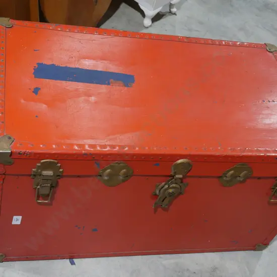 Red trunk and drawers