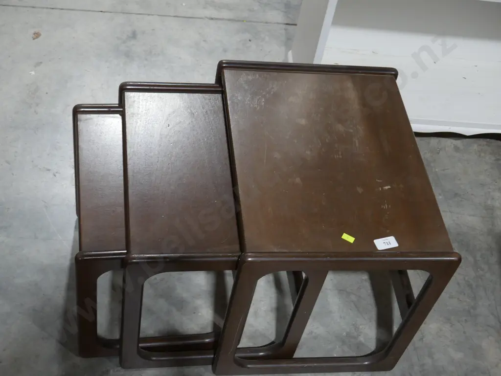 Nest of three tables Image 1++