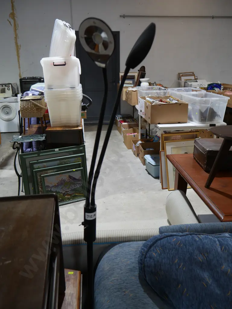 Upright lamp Image 1++