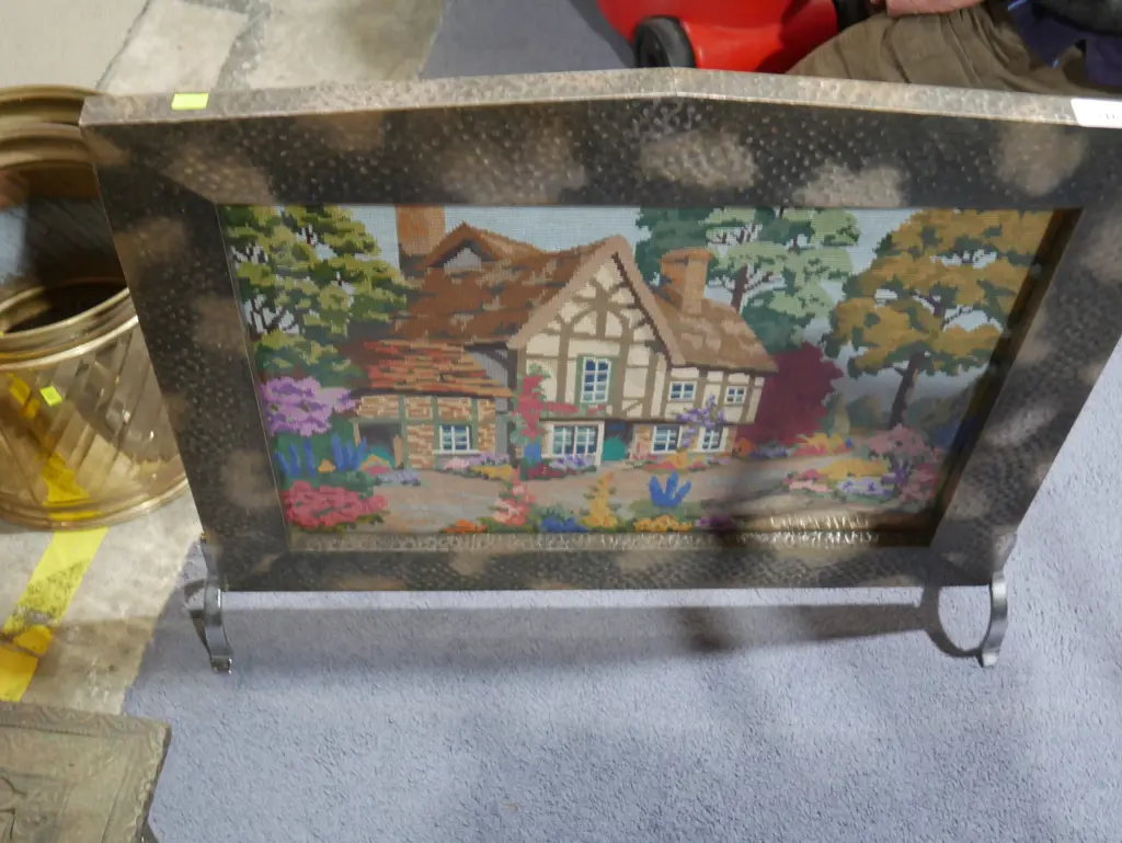 Tapestry fire guard Image 1++