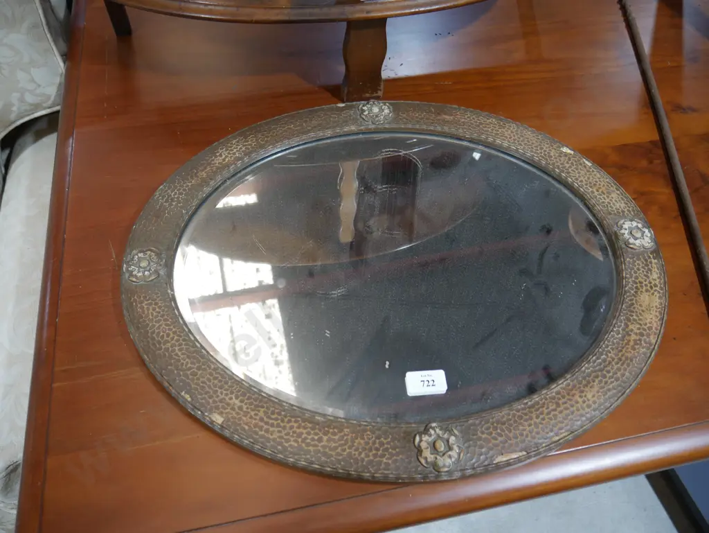 Oval mirror Image 1++