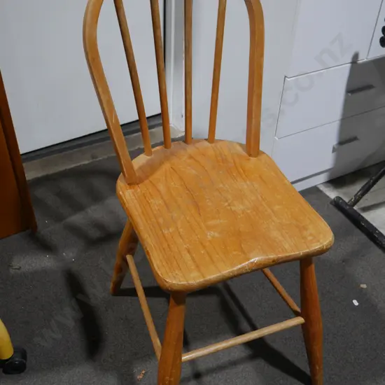 Dining chair