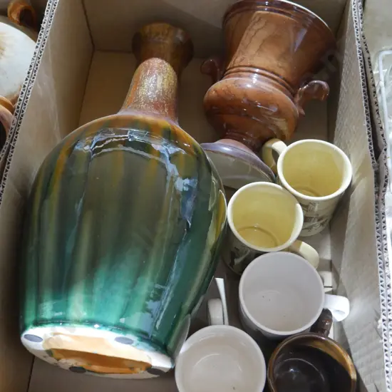 Mugs, vases