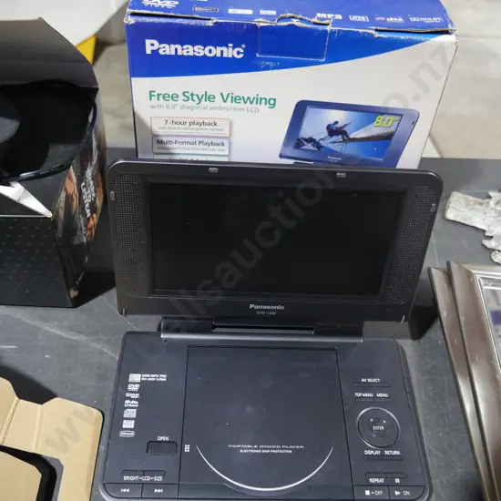 Panasonic DVD player portable