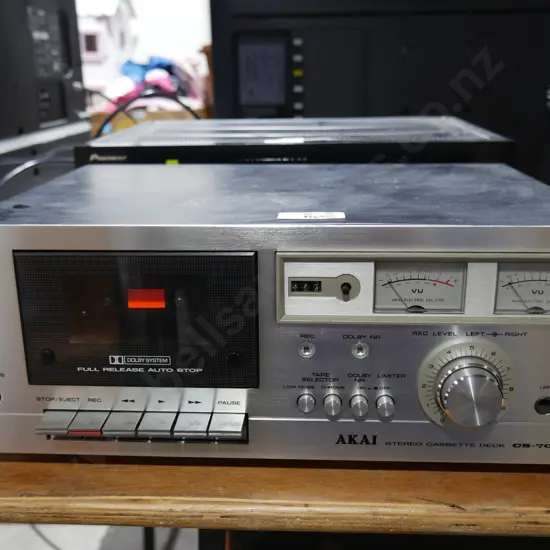 Akai stereo