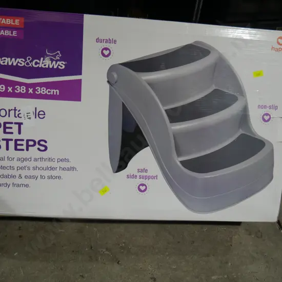 Pet steps