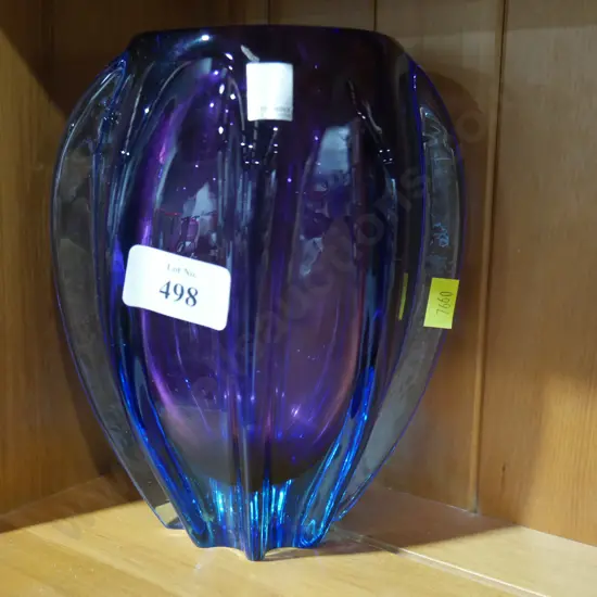 Hineri glass vase