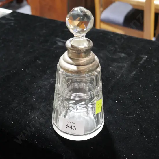 Perfume bottle