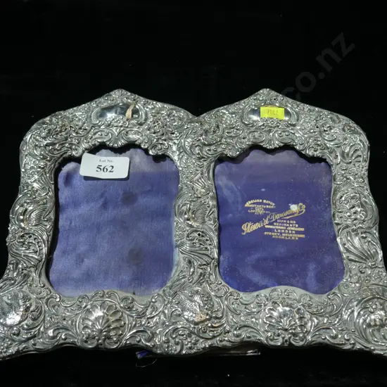 Silver dual photo frame