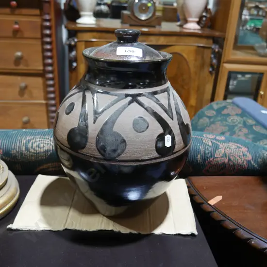 Pottery lidded jar