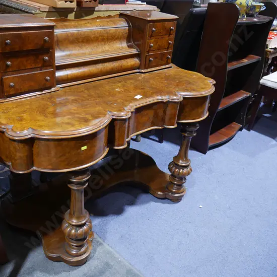 Victorian walnut dressing table