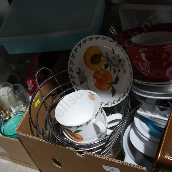 2 boxes of china/kitchen ware etc