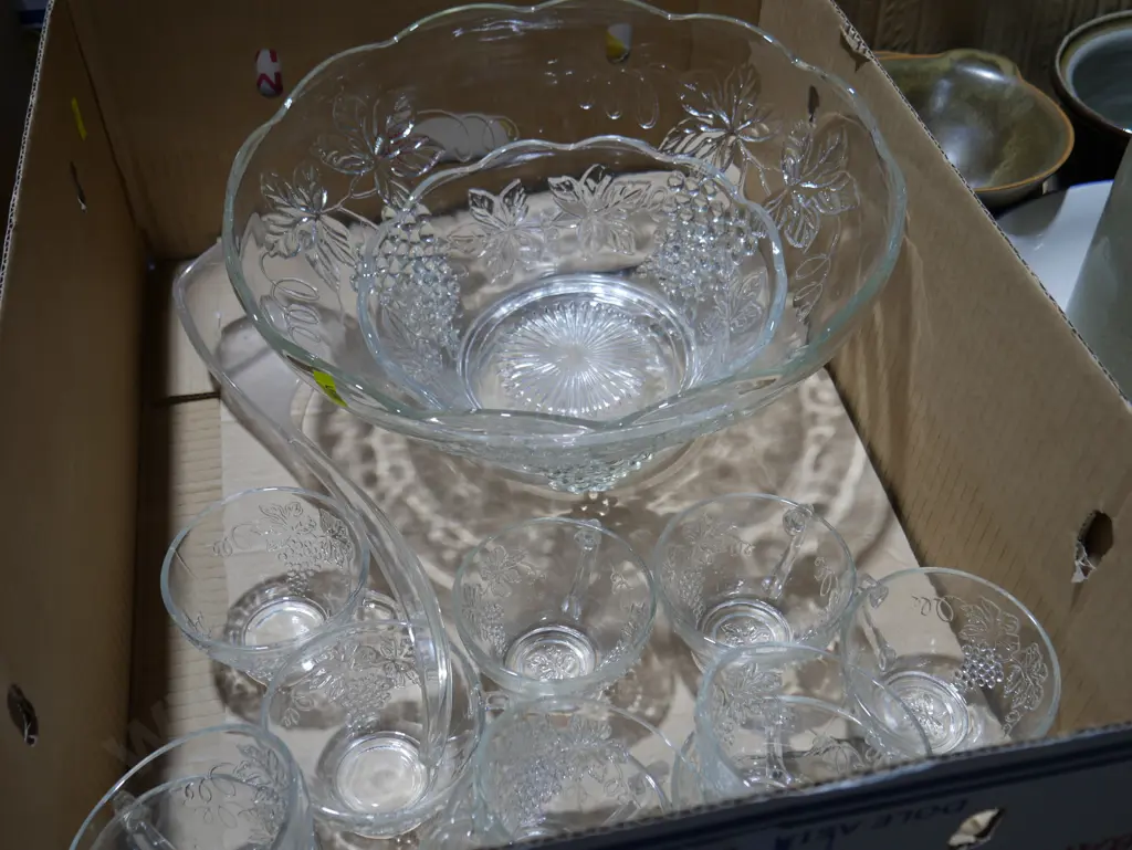 Punch bowl set Image 1++