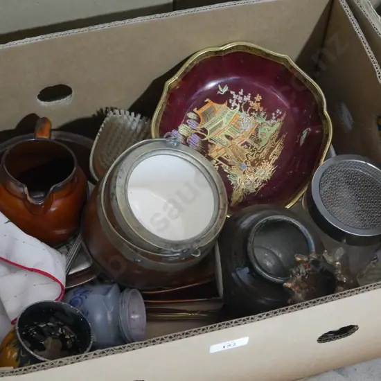 Pottery, brush set etc