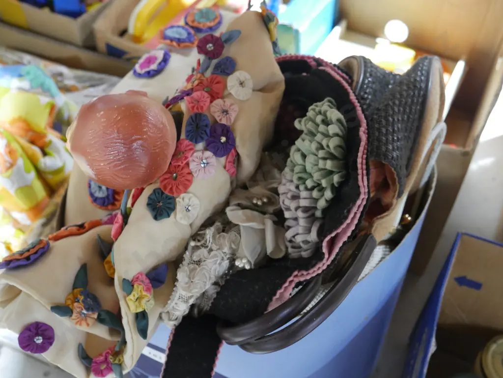 Hand bags, foot stool Image 1++