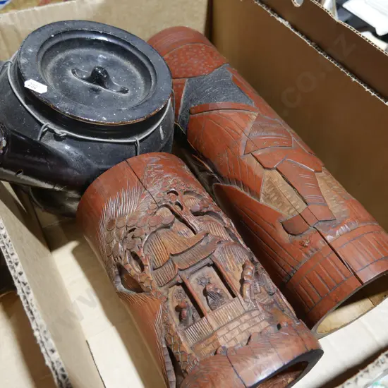 Oriental teapot, wooden vases