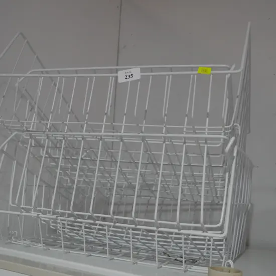 Baskets from fridge freezer