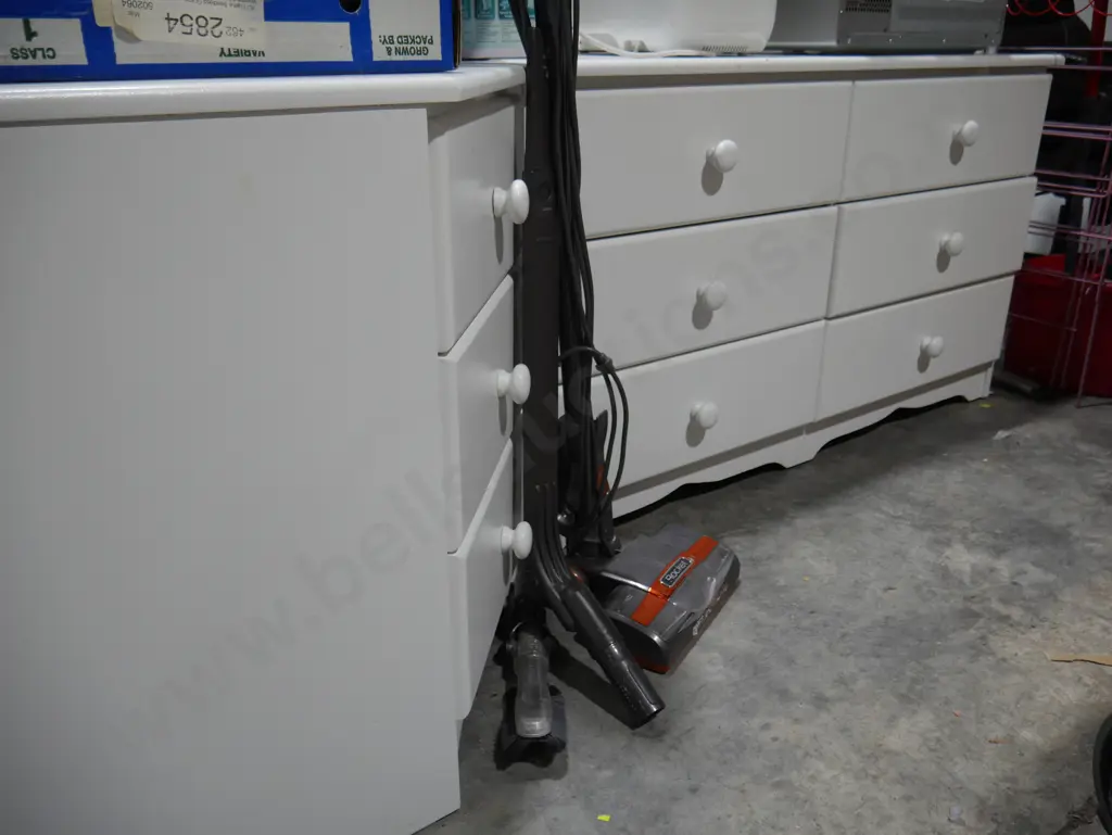 White painted bedroom furniture Image 1++