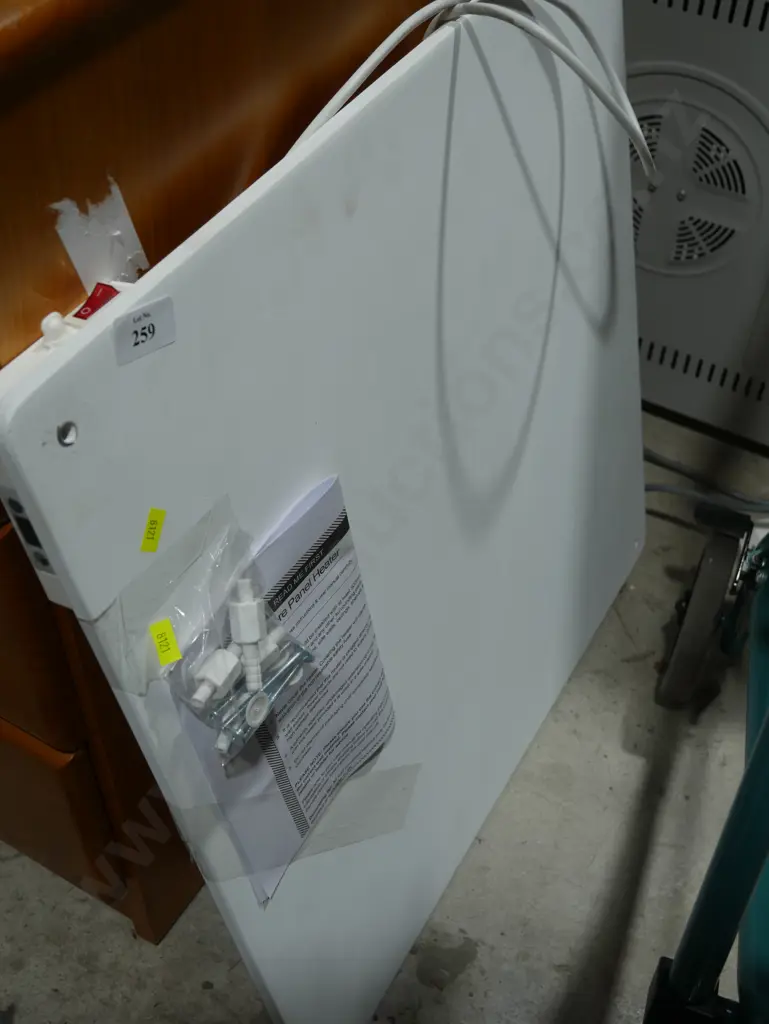 Panel heater Image 1++