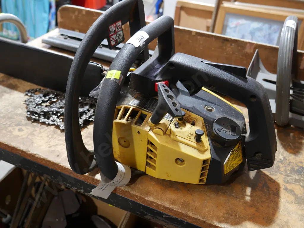 McCulloch chainsaw Image 1++