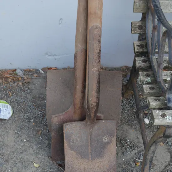 Shovel and spades