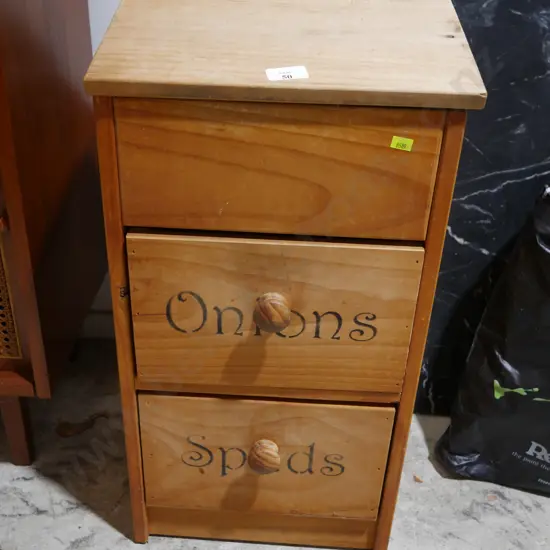 Potato and onion box