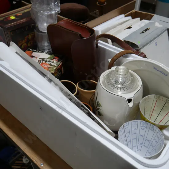 Cooks measures, pottery mugs etc