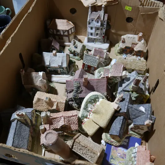 Lilliput Lane houses