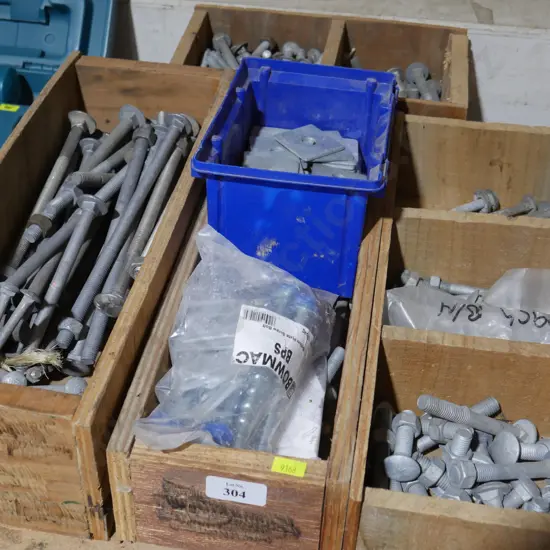 Galvanized nuts and bolts