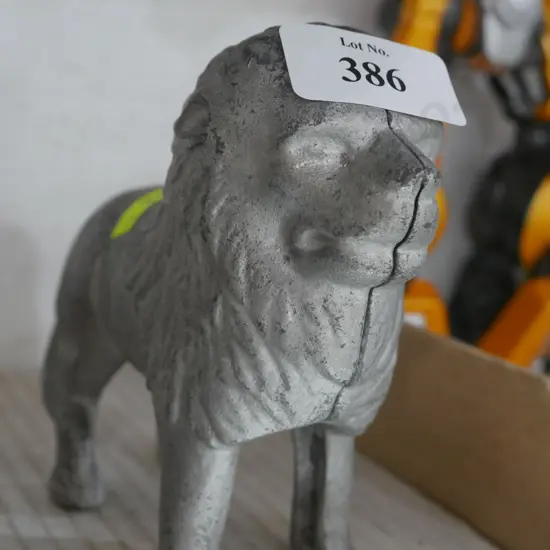 Lion money box