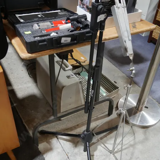 Mxl microphone & stand etc