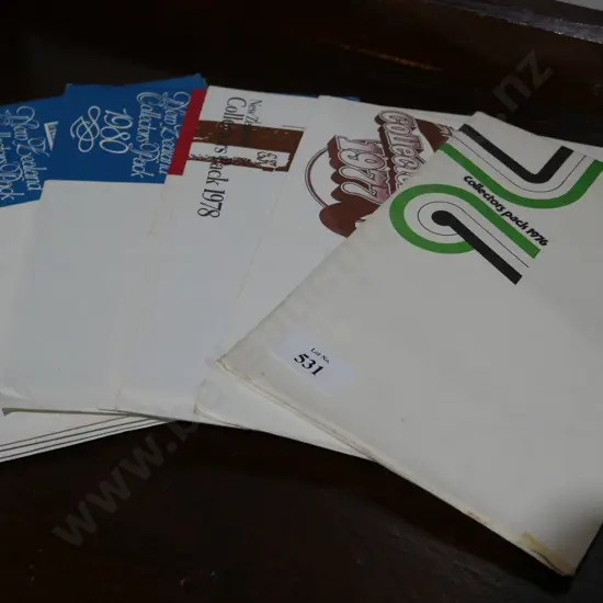 8 NZ stamp collectors packs