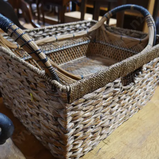Cane basket