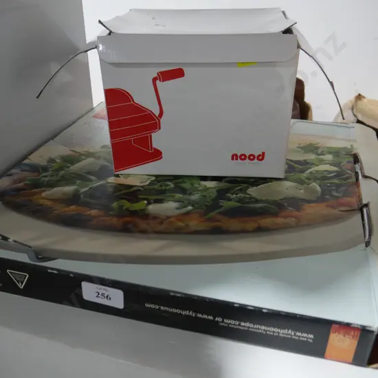 Pasta maker , pizza stone