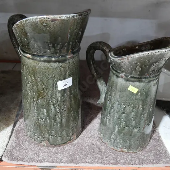 2 pottery jugs