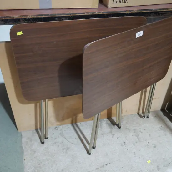 2 folding tables
