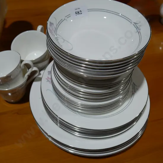R/Doulton China