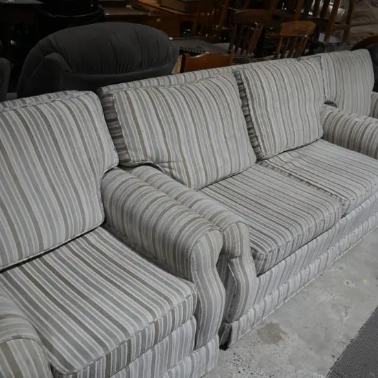 3 piece lounge suite