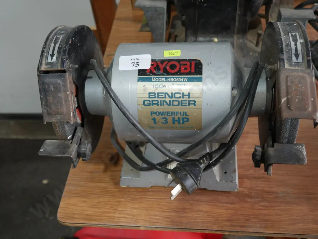 Ryobi bench grinder Image 1++