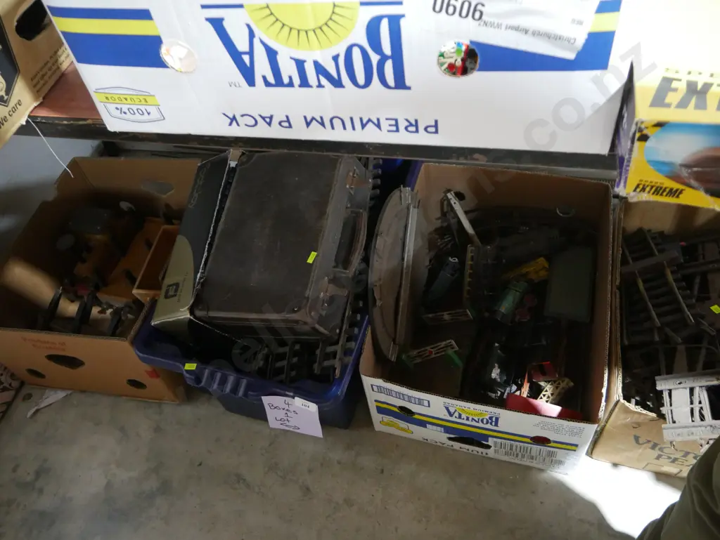 Four boxes of model trains etc Image 1++