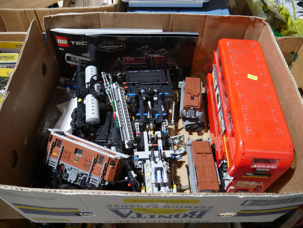 LEGO double-decker bus crocodile locomotive etc Image 1++