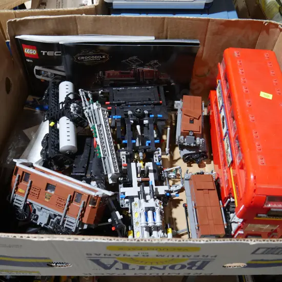 LEGO double-decker bus crocodile locomotive etc
