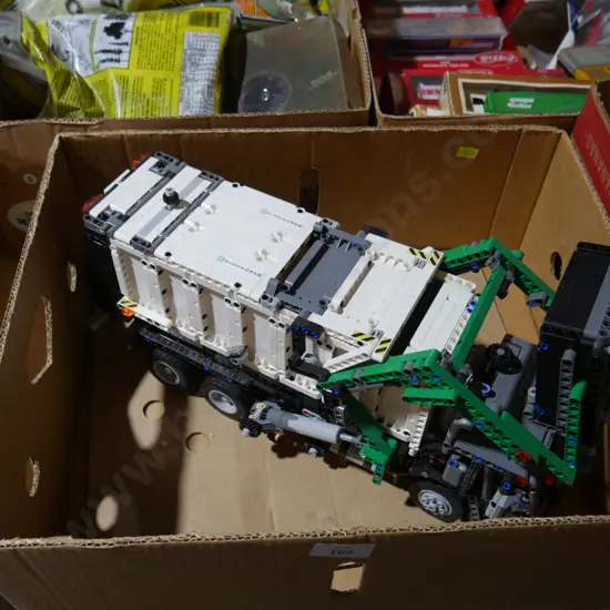 LEGO Technic mack anthem set