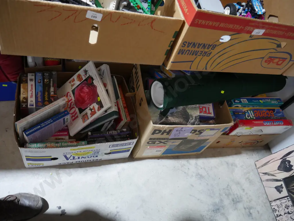 Three boxes of jigsaw puzzles, games, books Image 1++